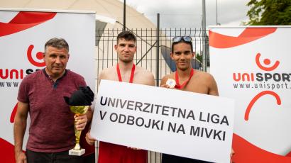 Pred. Gregor Hribar v družbi Alexa Radosavljeviča in Gašparja Benjamina (foto:Športna zveza Univerze v Ljubljani – UNISPORT) 